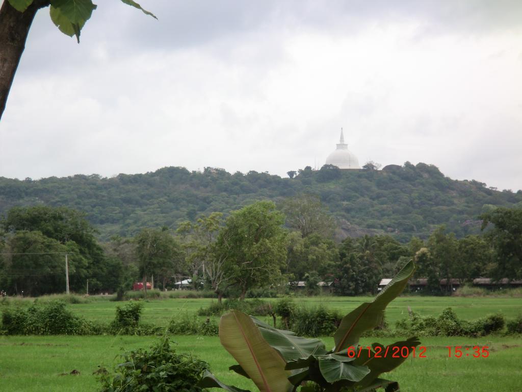 Saji-Sami Hotel Anuradhapura Exterior foto