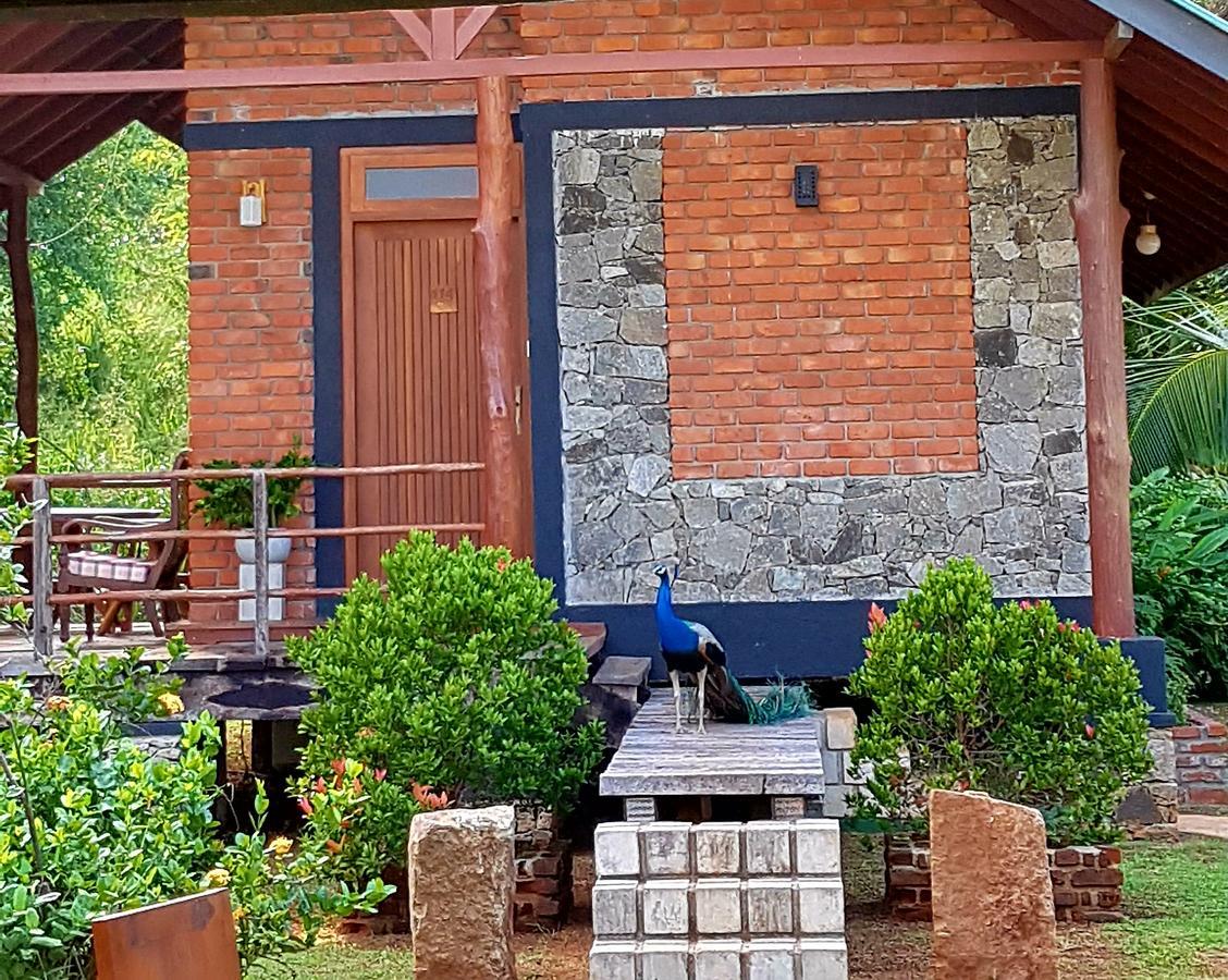 Saji-Sami Hotel Anuradhapura Exterior foto